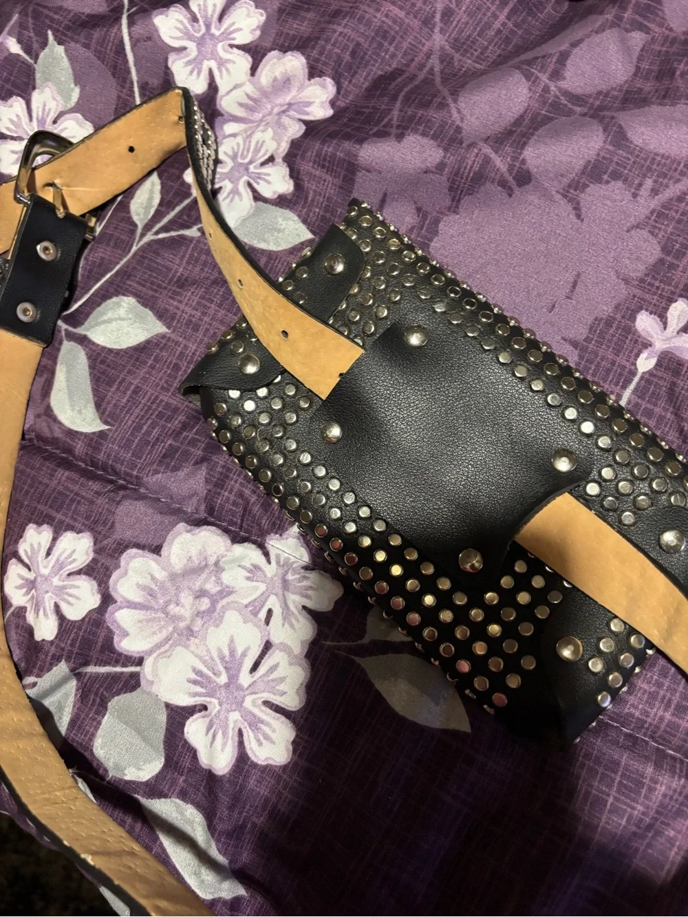 Black Studded Envelope Clutch comes with a detachable strap